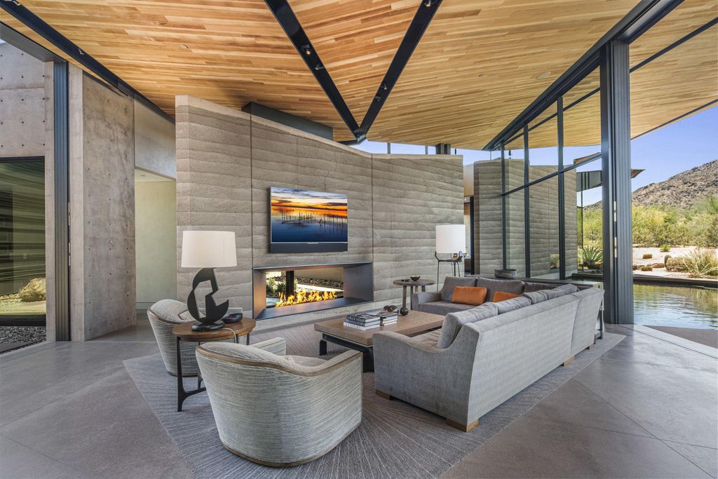 The Alluring Home in Arizona is a triumph in contemporary residential architecture that truly reflects the spirit of its natural surroundings now available for sale. This home located at 6121 N Nauni Valley Dr, Paradise Valley, Arizona