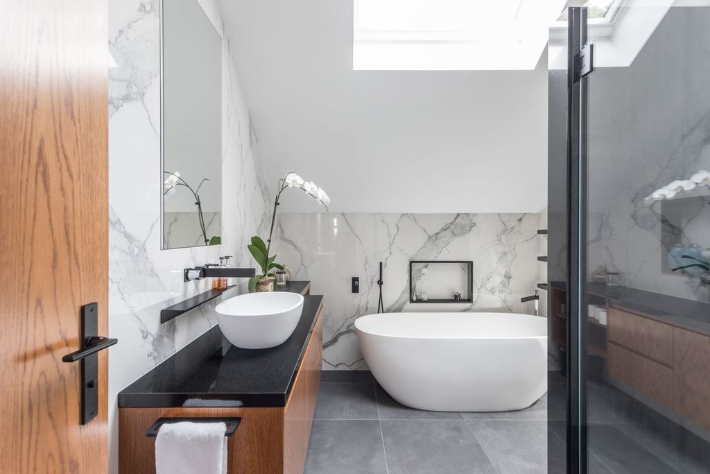 Two level Mosman home in New South Wales with striking view for Sale
