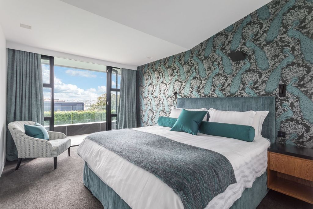 Two level Mosman home in New South Wales with striking view for Sale