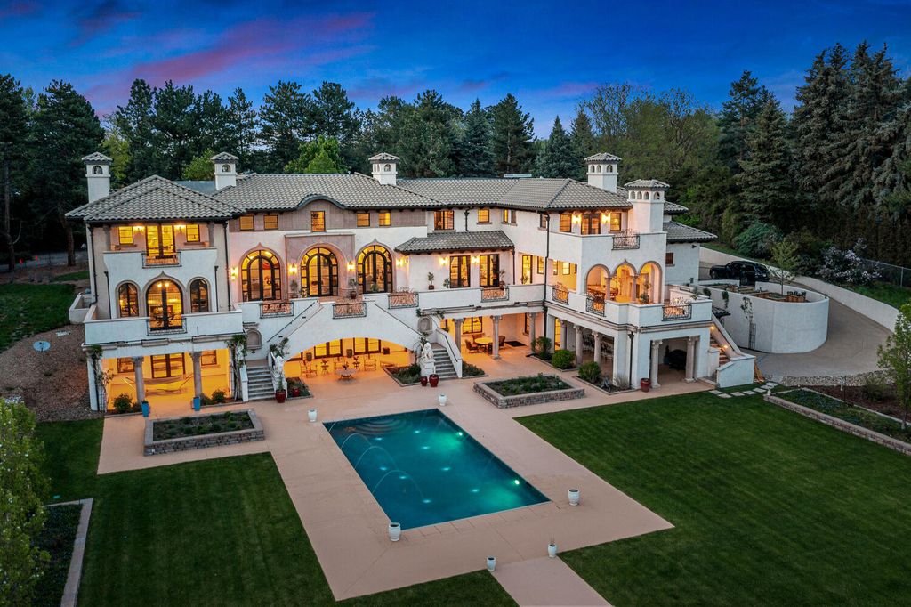  A $9,975,000 traditional Italian villa in Colorado designed by Carlos Alvarez
