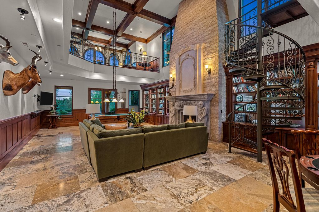  A $9,975,000 traditional Italian villa in Colorado designed by Carlos Alvarez