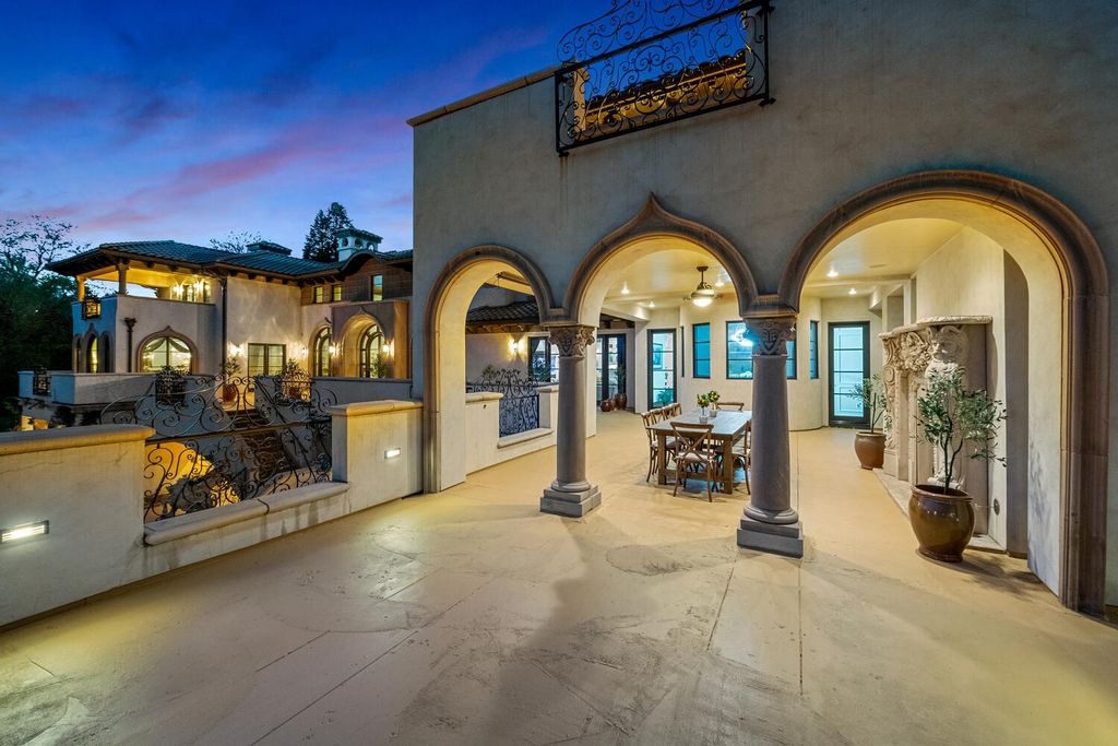  A $9,975,000 traditional Italian villa in Colorado designed by Carlos Alvarez