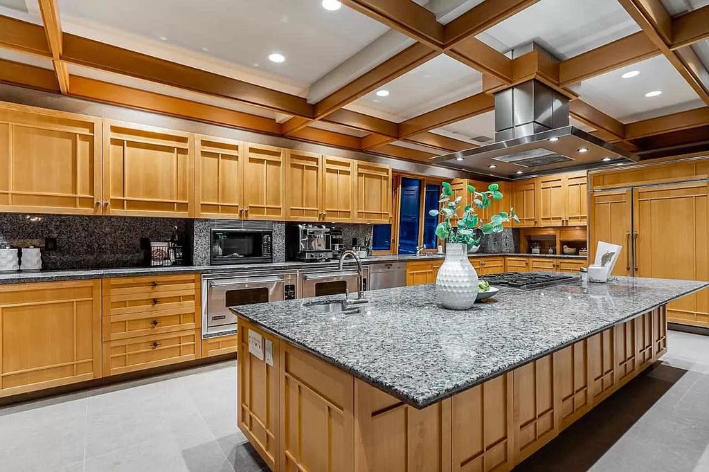 The Spectacular Waterfront Residence in West Vancouver offers the most stunning ocean views now available for sale. This home located at 4470 Ross Cres, West Vancouver, BC V7W 1B2, Canada