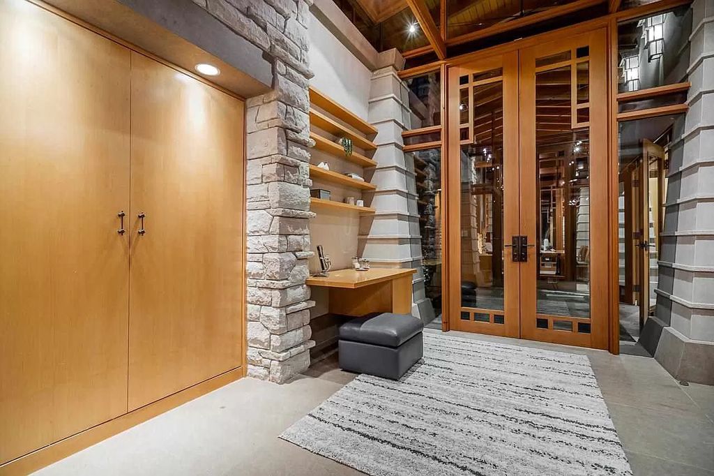 The Spectacular Waterfront Residence in West Vancouver offers the most stunning ocean views now available for sale. This home located at 4470 Ross Cres, West Vancouver, BC V7W 1B2, Canada