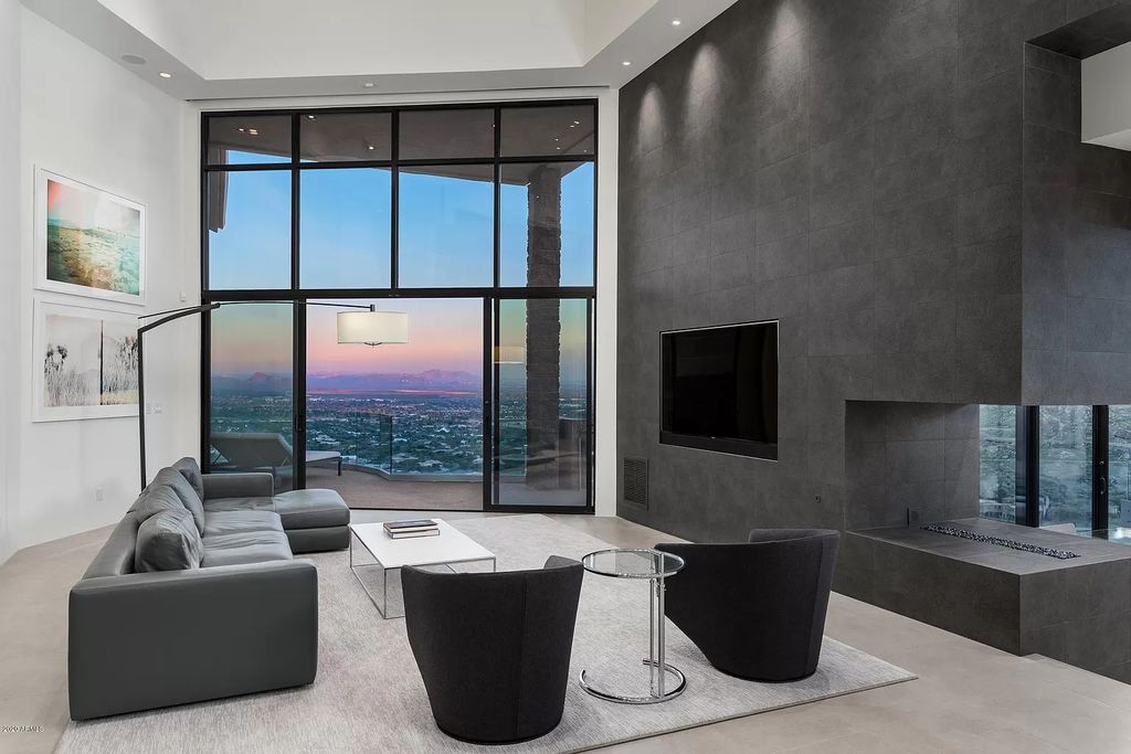 A Pristine Contemporary Masterpiece in Arizona for Sale at $4,695,000