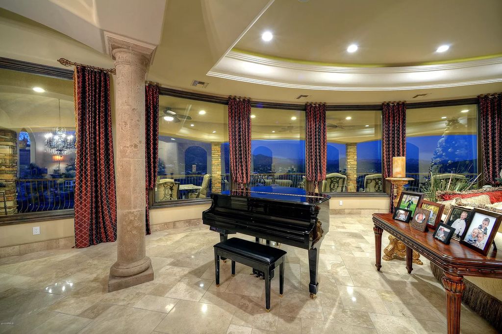 A magnificent Arizona estate has unequaled mountain view asking for 3549 10