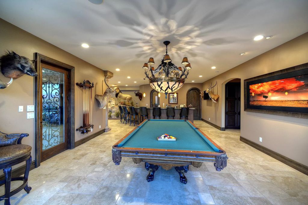 A magnificent Arizona estate has unequaled mountain view asking for 3549 9
