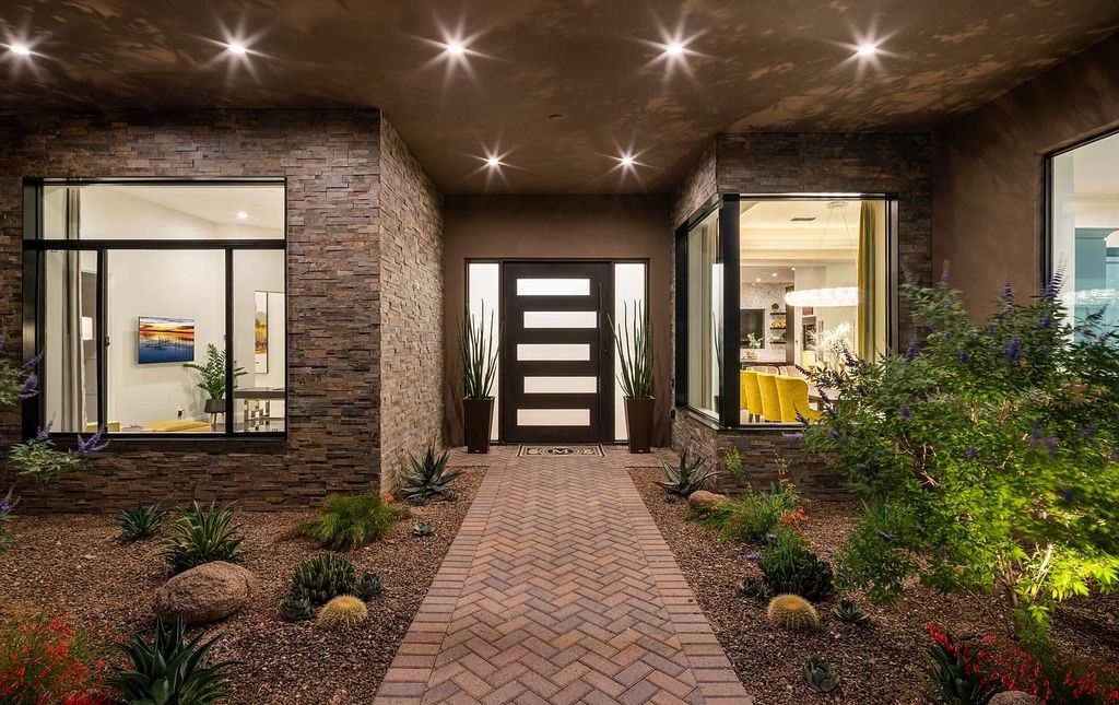 Superb Arizona newly built home at Scottsdale with Pinnacle Peak view listed for $5,200,000