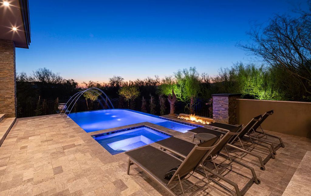Superb Arizona newly built home at Scottsdale with Pinnacle Peak view listed for $5,200,000