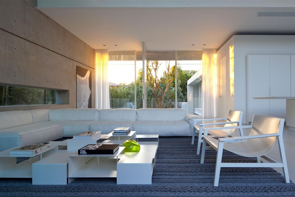 Beautiful Ramat Hasharon House in Israel by Pitsou Kedem Architects 17
