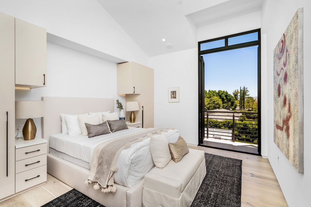 The Home in Los Angeles is an architectural masterpiece and arguably one of the most unique and special properties in LA now available for sale. This home located at 18933 Wells Dr, Tarzana, California