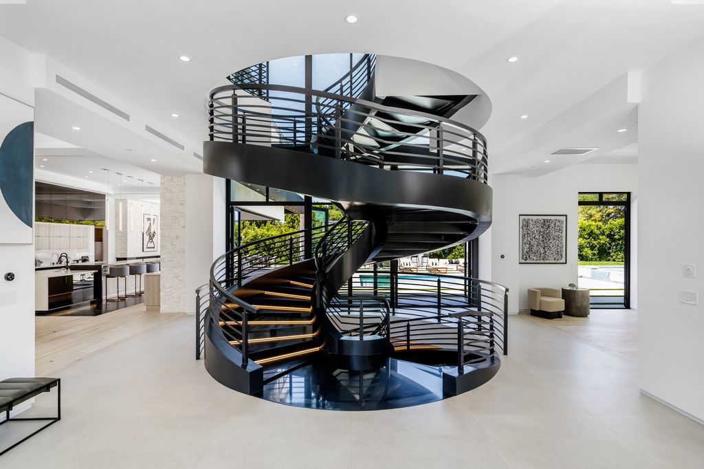 The Home in Los Angeles is an architectural masterpiece and arguably one of the most unique and special properties in LA now available for sale. This home located at 18933 Wells Dr, Tarzana, California