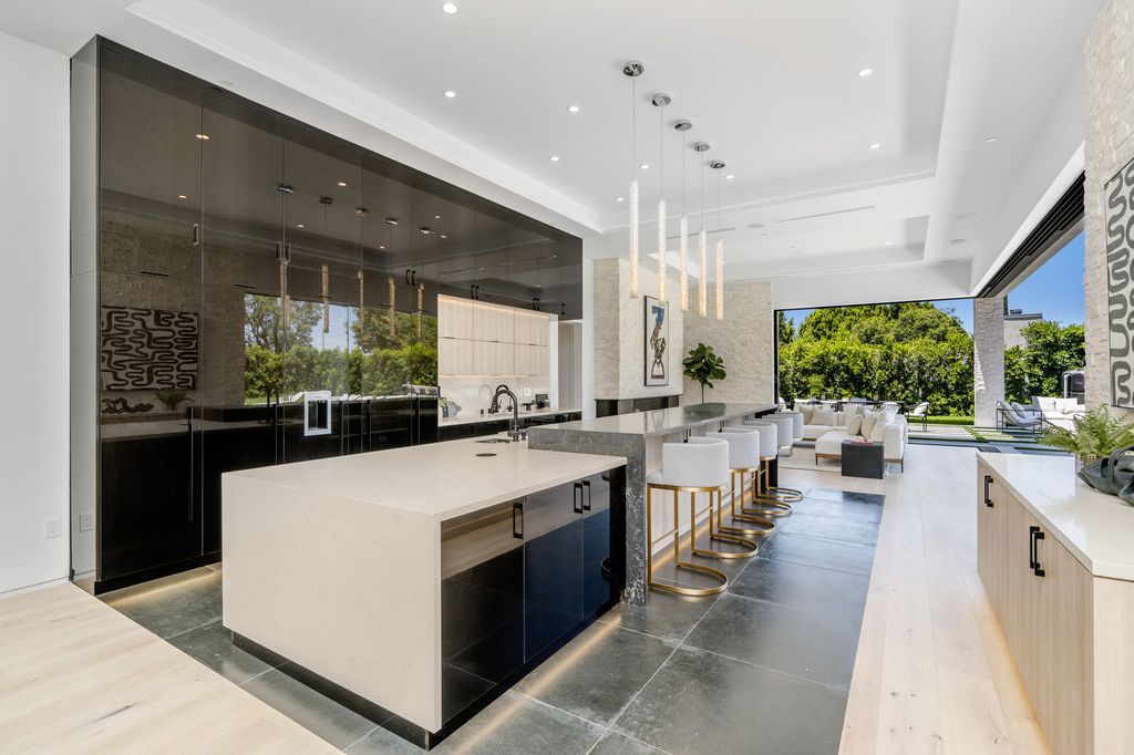 The Home in Los Angeles is an architectural masterpiece and arguably one of the most unique and special properties in LA now available for sale. This home located at 18933 Wells Dr, Tarzana, California