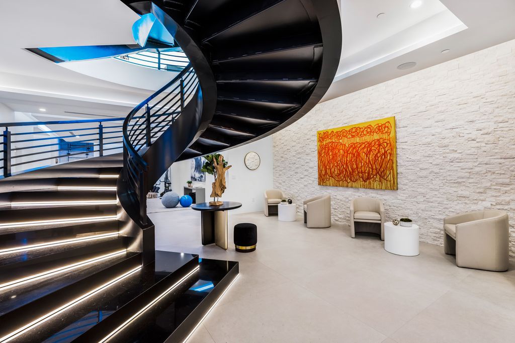 The Home in Los Angeles is an architectural masterpiece and arguably one of the most unique and special properties in LA now available for sale. This home located at 18933 Wells Dr, Tarzana, California