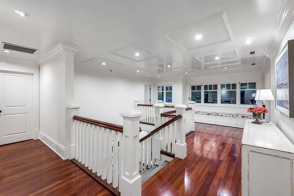 The Breathtaking Gated Altamont Estate is a contemporary custom built family home now available for sale. This home located at 2955 Rosebery Ave, West Vancouver, BC V7V 3A5, Canada