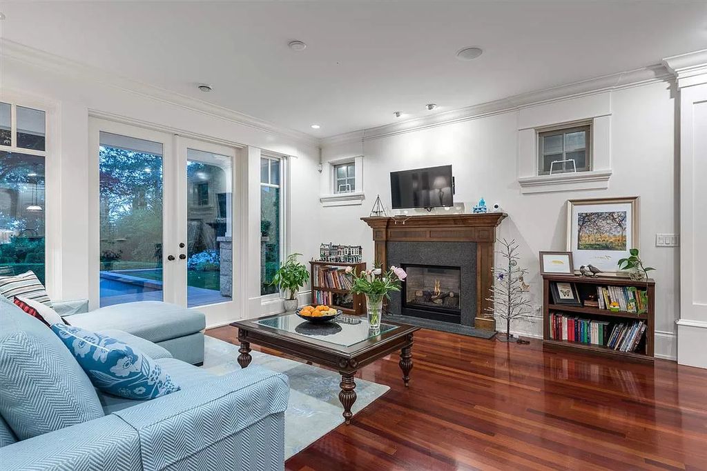 The Breathtaking Gated Altamont Estate is a contemporary custom built family home now available for sale. This home located at 2955 Rosebery Ave, West Vancouver, BC V7V 3A5, Canada