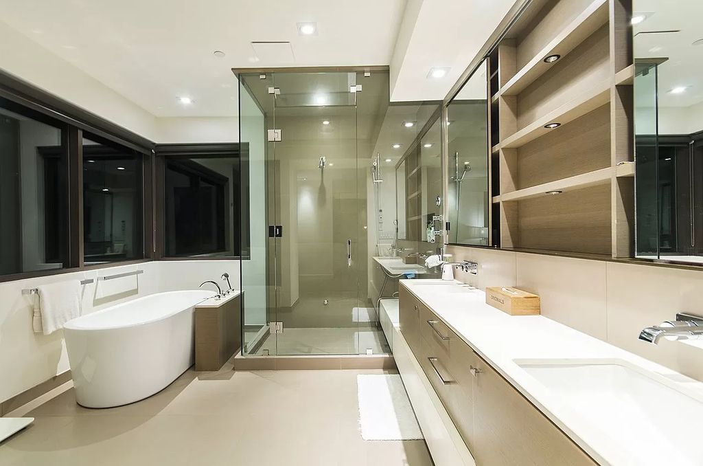 The Gorgeous World-Class Residence in West Vancouver is designed by Craig Chevalier & built by Steve Bradner now available for sale. This home located at 2998 Rosebery Ave, West Vancouver, BC V7V 3A7, Canada