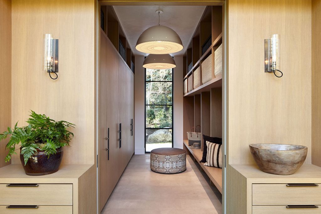 Impressive Bagua Residence by RowlandBroughton Architecture 13
