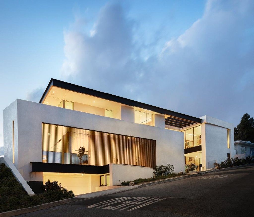 Laurel Way House A Brand New Modern Trophy Estate by Mcclean Design 26