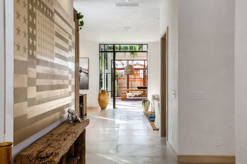 Stunning anticipated home by Kim Gordon design with Venice beach vibe in California