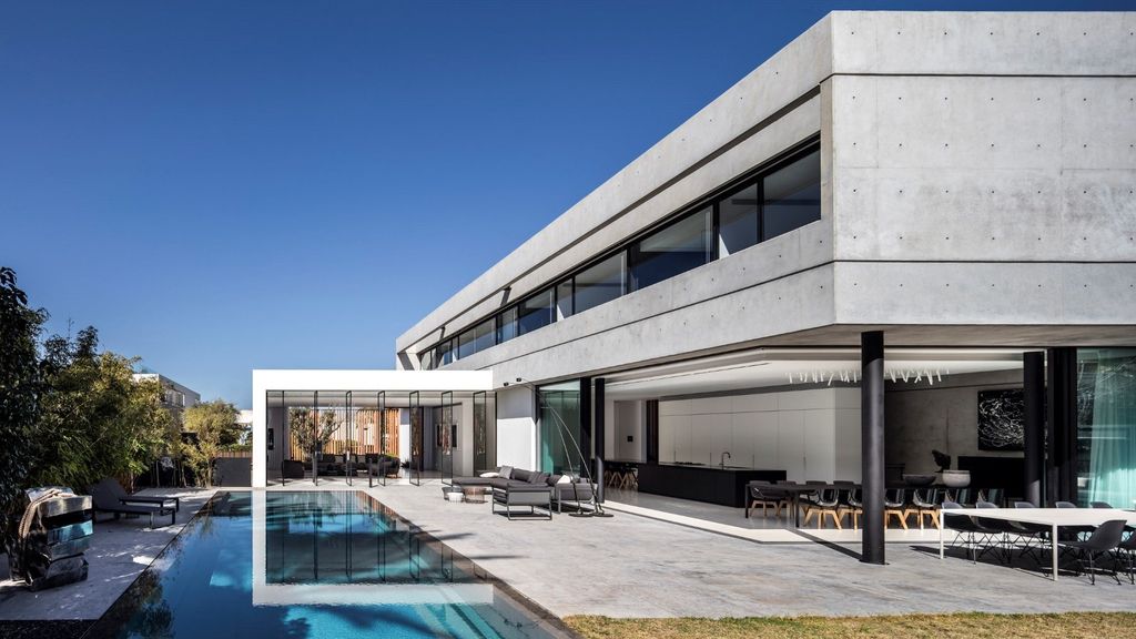 The S House a Modern Dwelling in Israel by Pitsou Kedem Architects 17