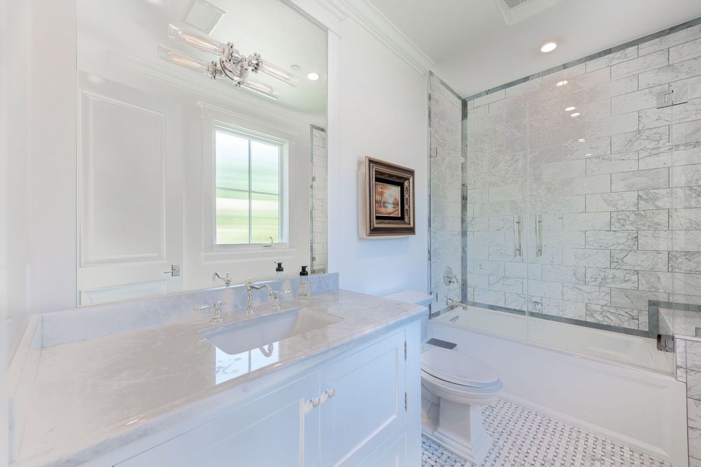 The Home in Tarzana is an exceptional home feels like it belongs on an East Coast seaside clifftop offers the ultimate pandemic paradise now available for sale. This home located at 4960 Amigo Ave, Tarzana, California
