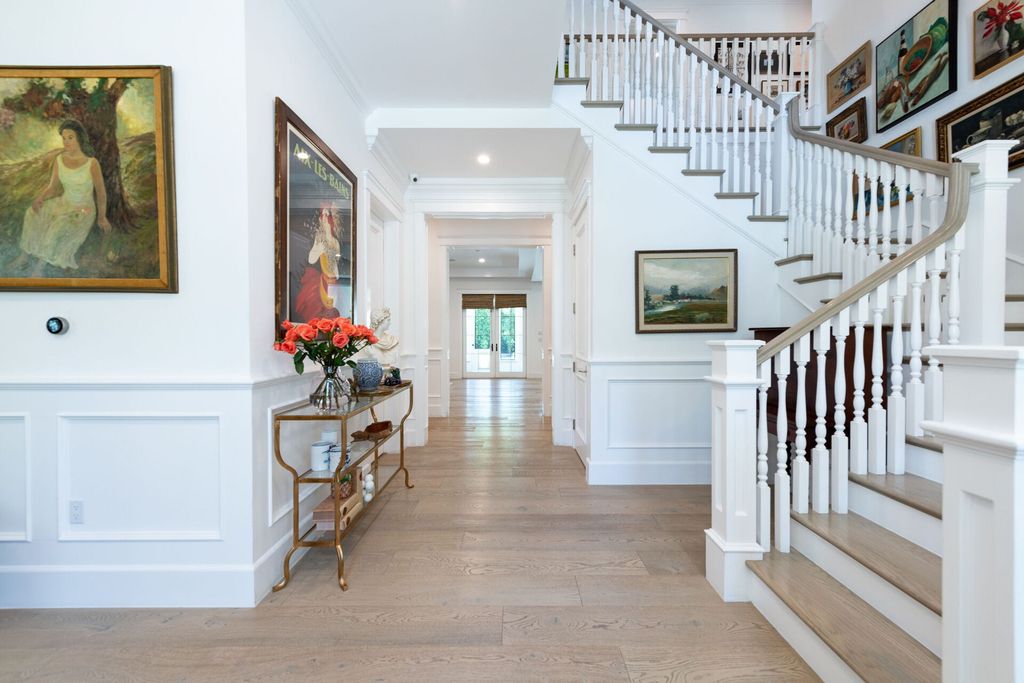 The Home in Tarzana is an exceptional home feels like it belongs on an East Coast seaside clifftop offers the ultimate pandemic paradise now available for sale. This home located at 4960 Amigo Ave, Tarzana, California
