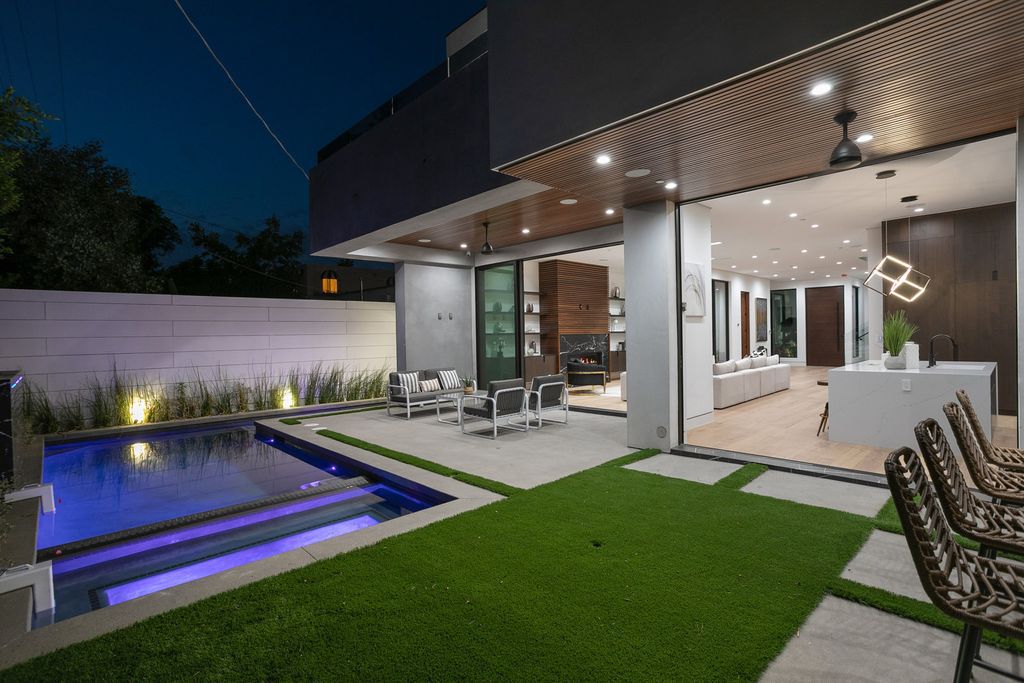 The Los Angeles Home is exquisite new construction modern gem offers sweeping open floorplan with a grand entrance now available for sale. This home located at 729 N Kilkea Dr, Los Angeles, California