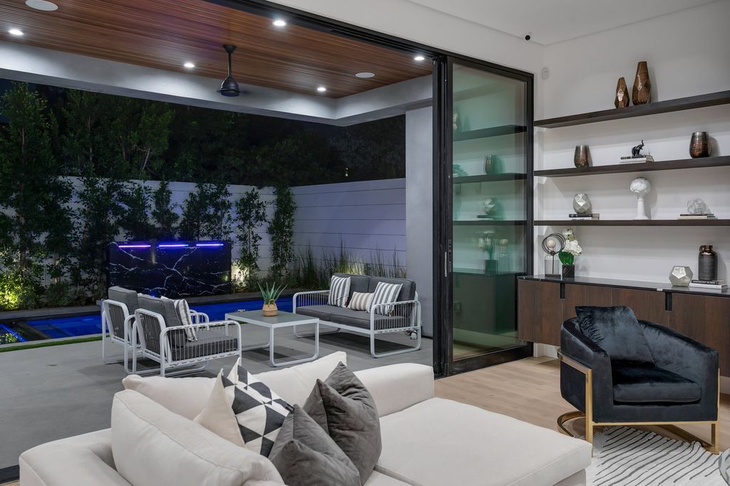 The Los Angeles Home is exquisite new construction modern gem offers sweeping open floorplan with a grand entrance now available for sale. This home located at 729 N Kilkea Dr, Los Angeles, California