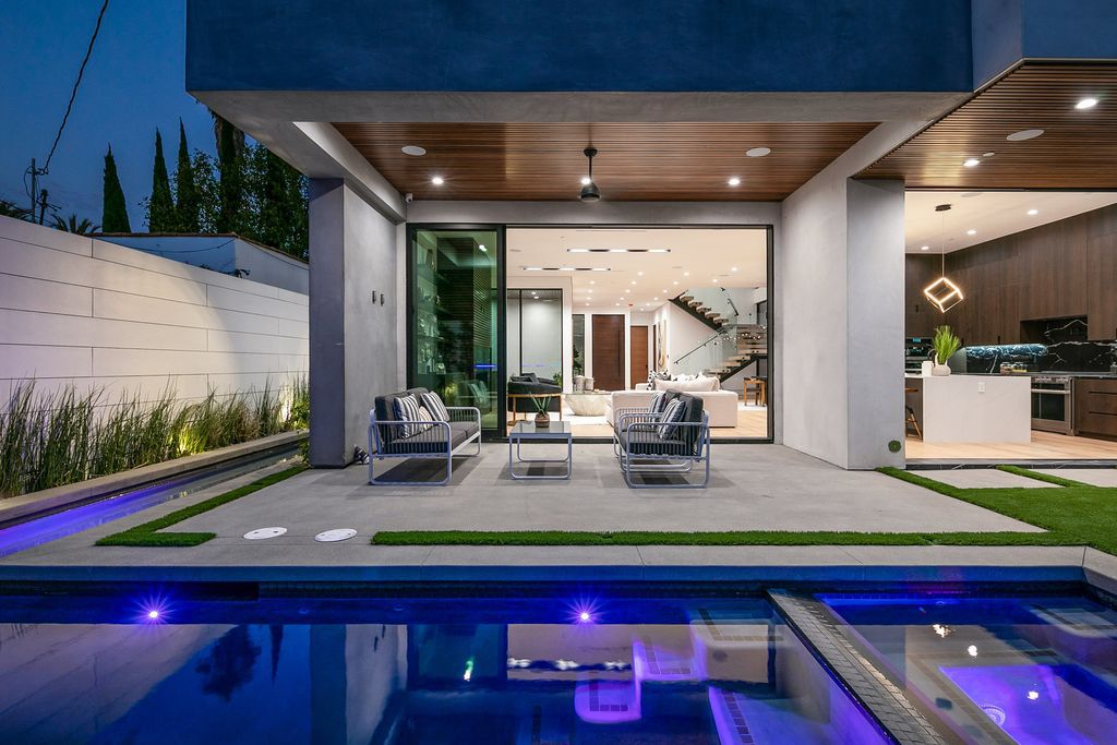 The Los Angeles Home is exquisite new construction modern gem offers sweeping open floorplan with a grand entrance now available for sale. This home located at 729 N Kilkea Dr, Los Angeles, California