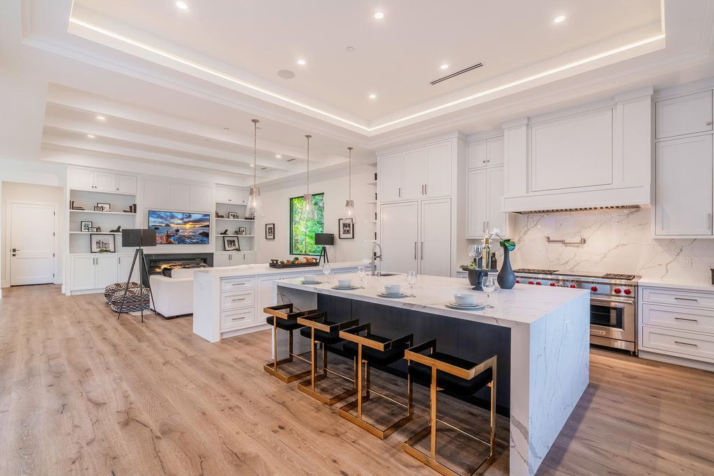 The Smart Home in Encino is a Captivating newly constructed Masterpiece in the highly sought-after Amestoy Estates neighborhood now available for sale. This home located at 5412 Aldea Ave, Encino, California