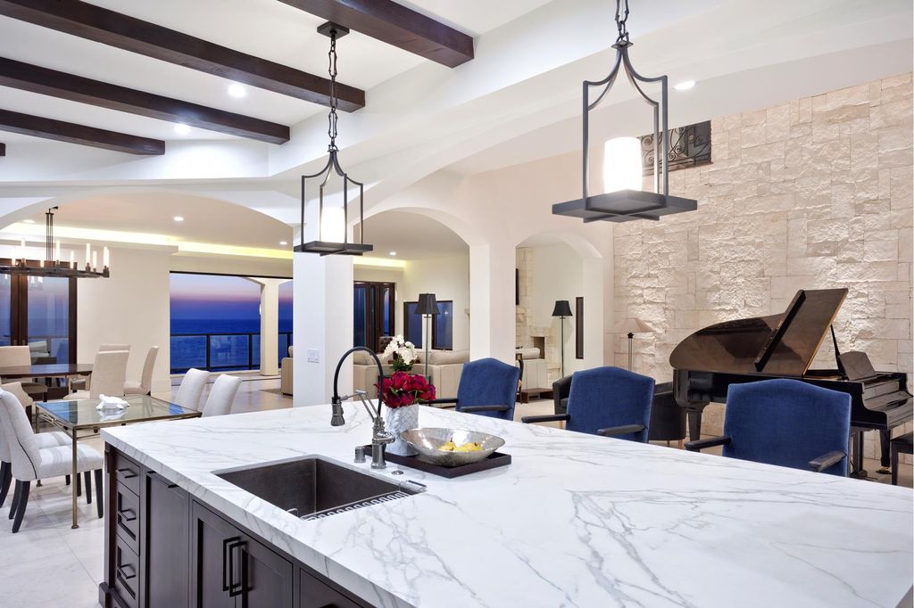 Unquestionable sleek villa in California with endless views of Redondo Beach