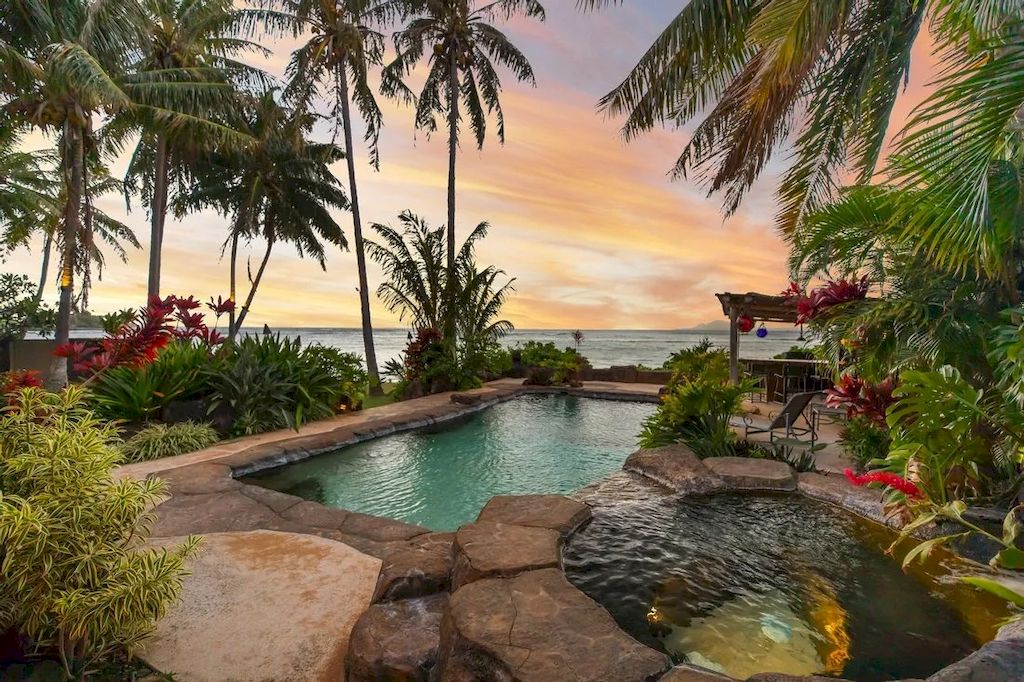 Fabulous Oceanfront Home Enjoys Truly Second-to-none Serenity and Beauty of Hawaiian Island Living Available for 8,737,000