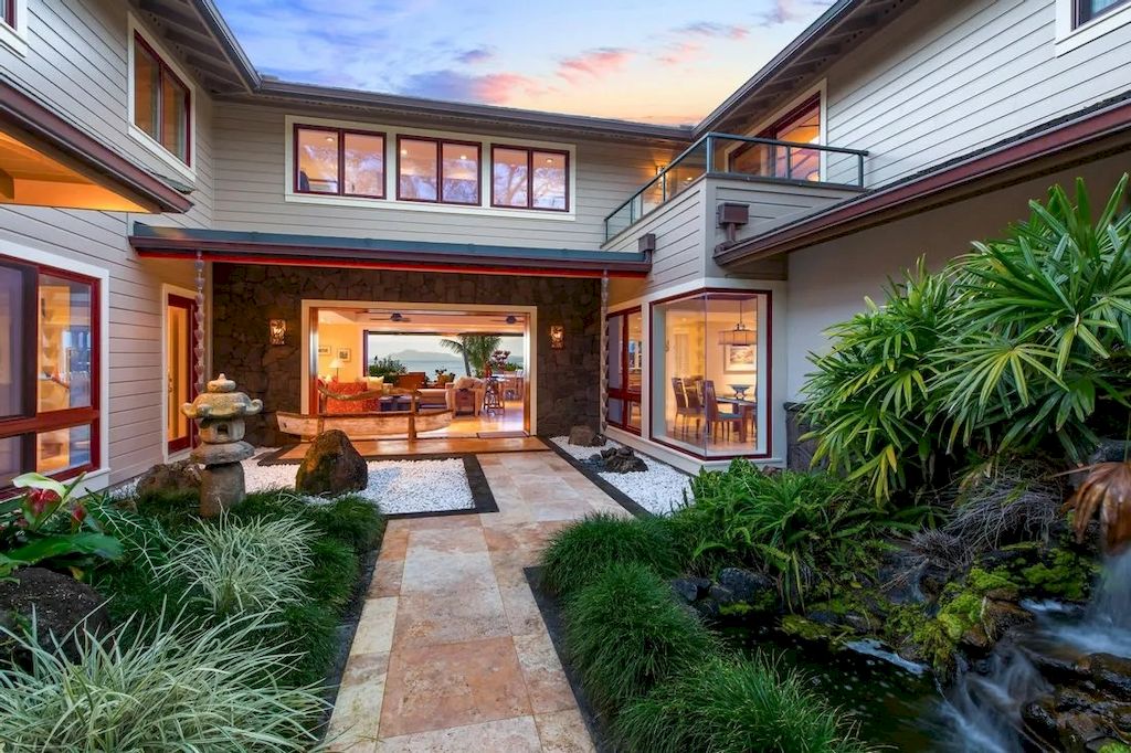 Fabulous Oceanfront Home Enjoys Truly Second-to-none Serenity and Beauty of Hawaiian Island Living Available for 8,737,000