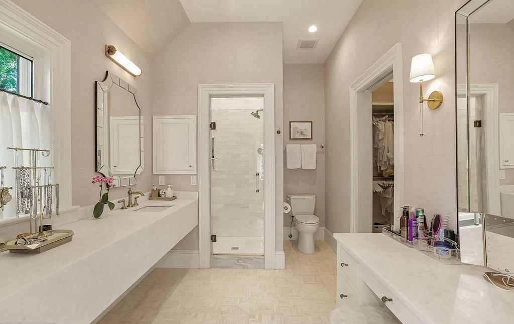Blends Fine Touches, This Maryland Sophisticated Home Listed for $5,125,000