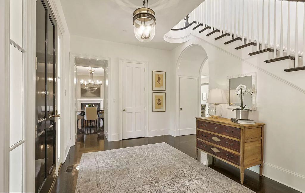 Blends Fine Touches, This Maryland Sophisticated Home Listed for $5,125,000