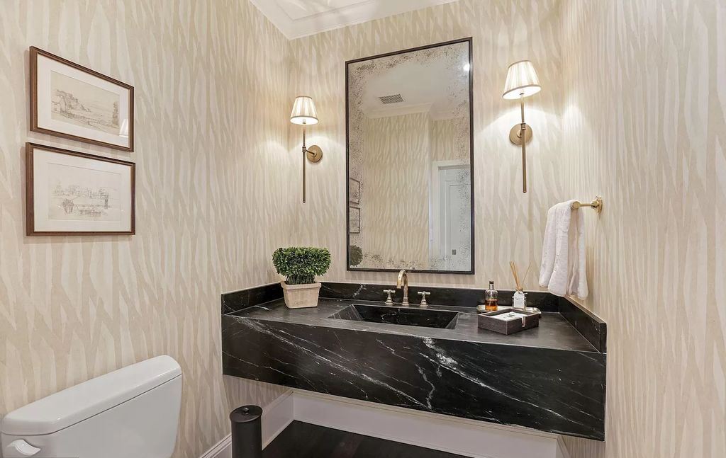 Blends Fine Touches, This Maryland Sophisticated Home Listed for $5,125,000