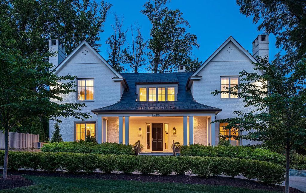 Blends Fine Touches, This Maryland Sophisticated Home Listed for $5,125,000