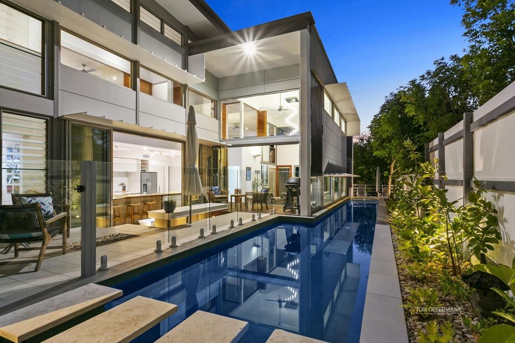 7 Lake Edge Drive House an Ingenious Design by Bark Design Architects 2