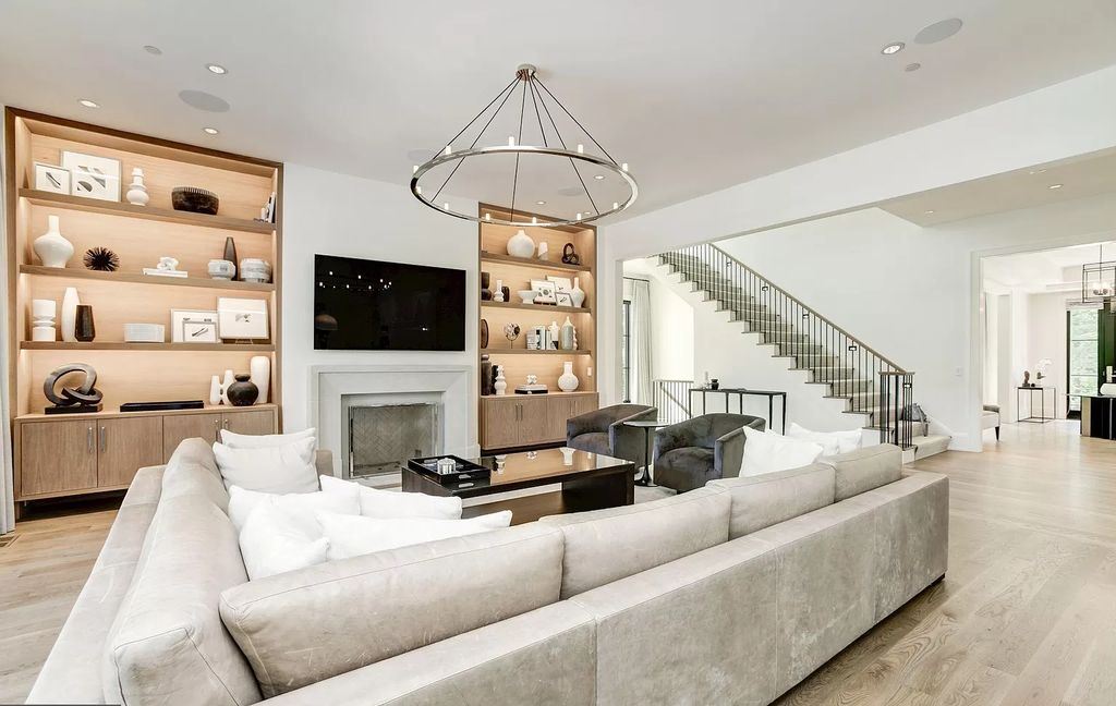 Truly Defines Luxurious Lifestyle, Maryland Estate Hits Market for $11,999,999