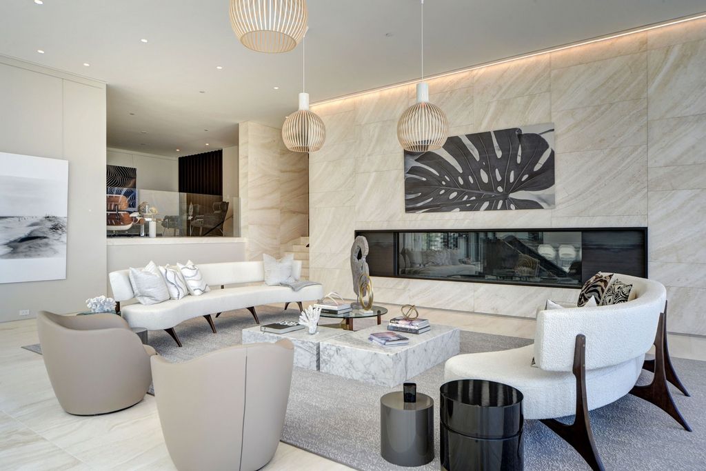 Brilliant waterfront home in New York by Barnes Coy architects sells for $33,950,000