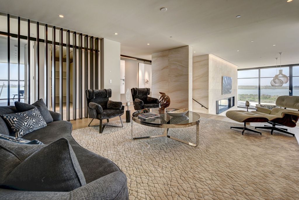 Brilliant waterfront home in New York by Barnes Coy architects sells for $33,950,000