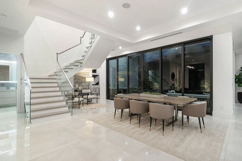 The Home in Boca Raton is a brand new property features an exciting design and fantastic finishes now available for sale. This home located at 225 NE 3rd St, Boca Raton, Florida