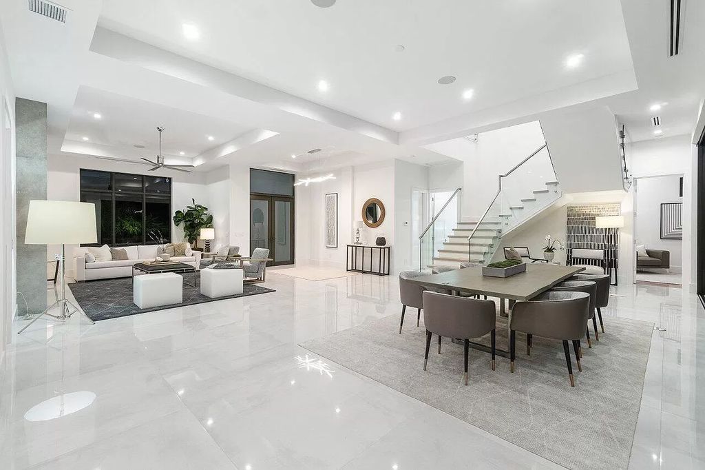 The Home in Boca Raton is a brand new property features an exciting design and fantastic finishes now available for sale. This home located at 225 NE 3rd St, Boca Raton, Florida