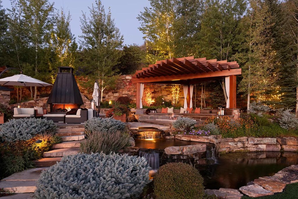 A quintessential home in Colorado with huge outdoor space for Sale at $49,500,00