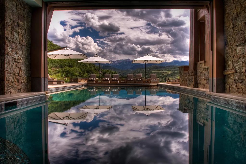 A quintessential home in Colorado with huge outdoor space for Sale at $49,500,00