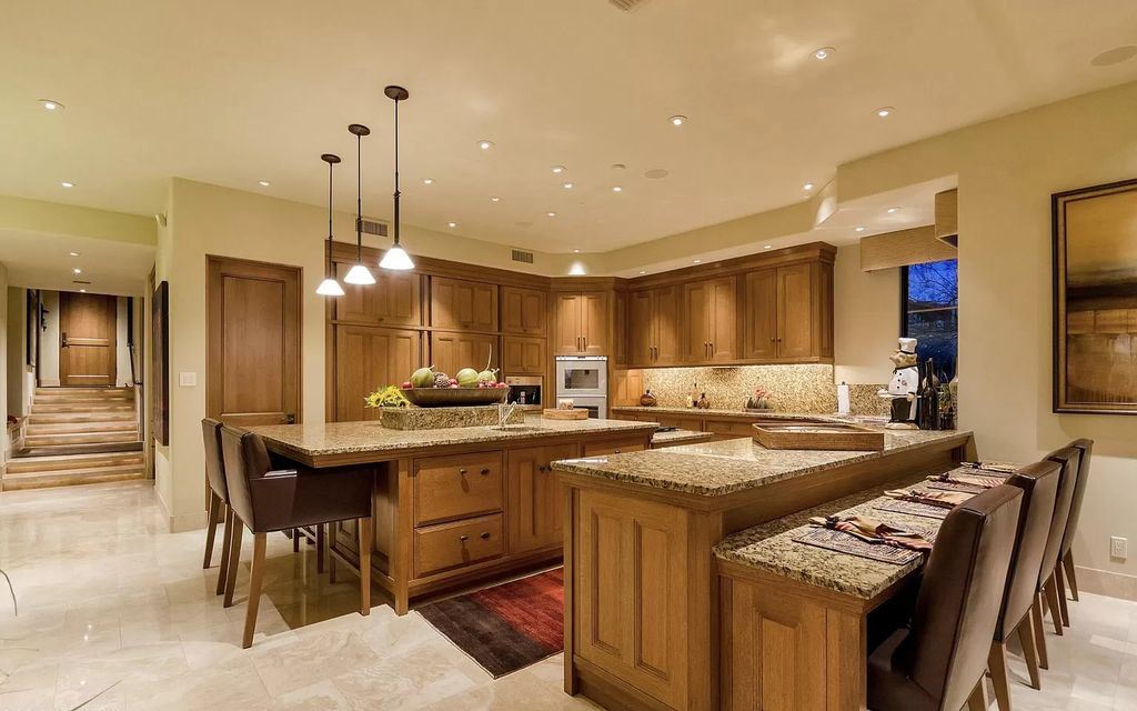 A timeless Arizona estate with Top of the World views hits Market for $7,500,000