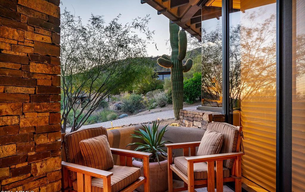 A timeless Arizona estate with Top of the World views hits Market for $7,500,000