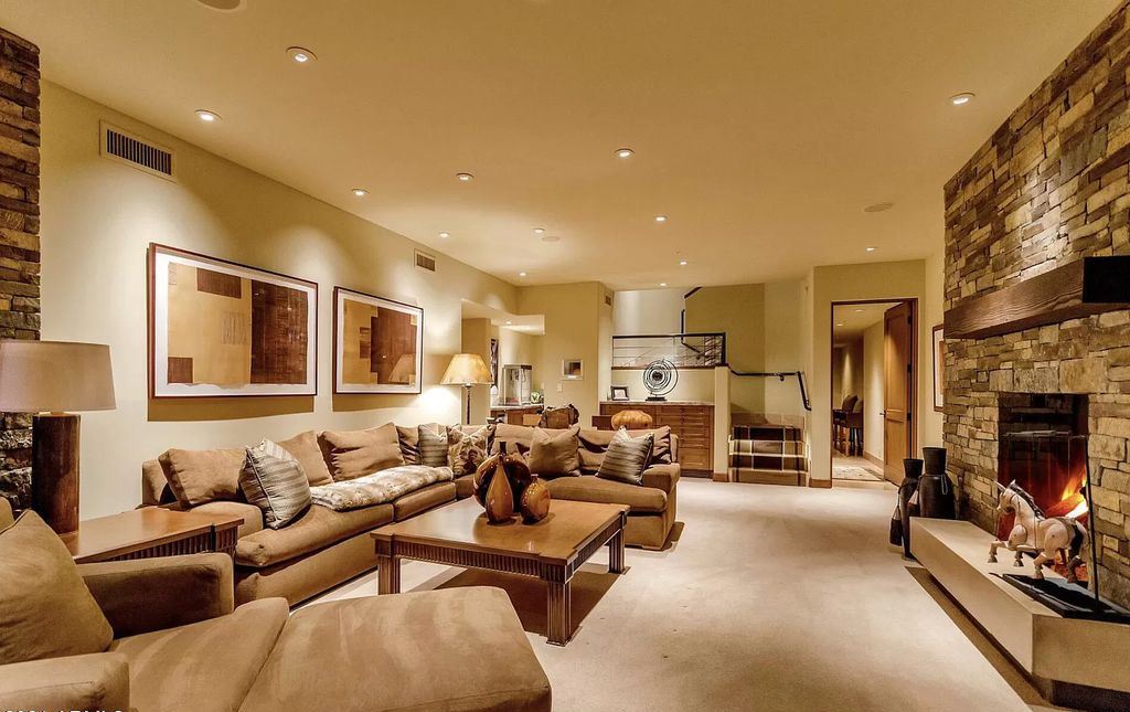 A timeless Arizona estate with Top of the World views hits Market for $7,500,000