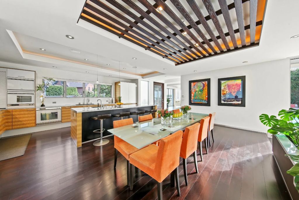 The California Seaside Home situated on one of the most spectacular beach village locations with organic and timeless design now available for sale. This home located at 1033 Loma Ave, Coronado, California